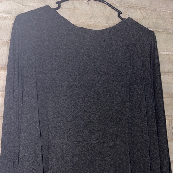 Dark Gray 3/4 Sleeve Tunic Top - Picture 7 of 10